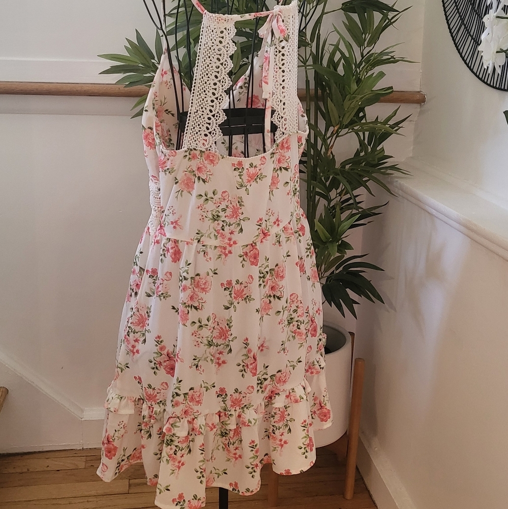 Cream Pleated Sundress with Halter Neckline